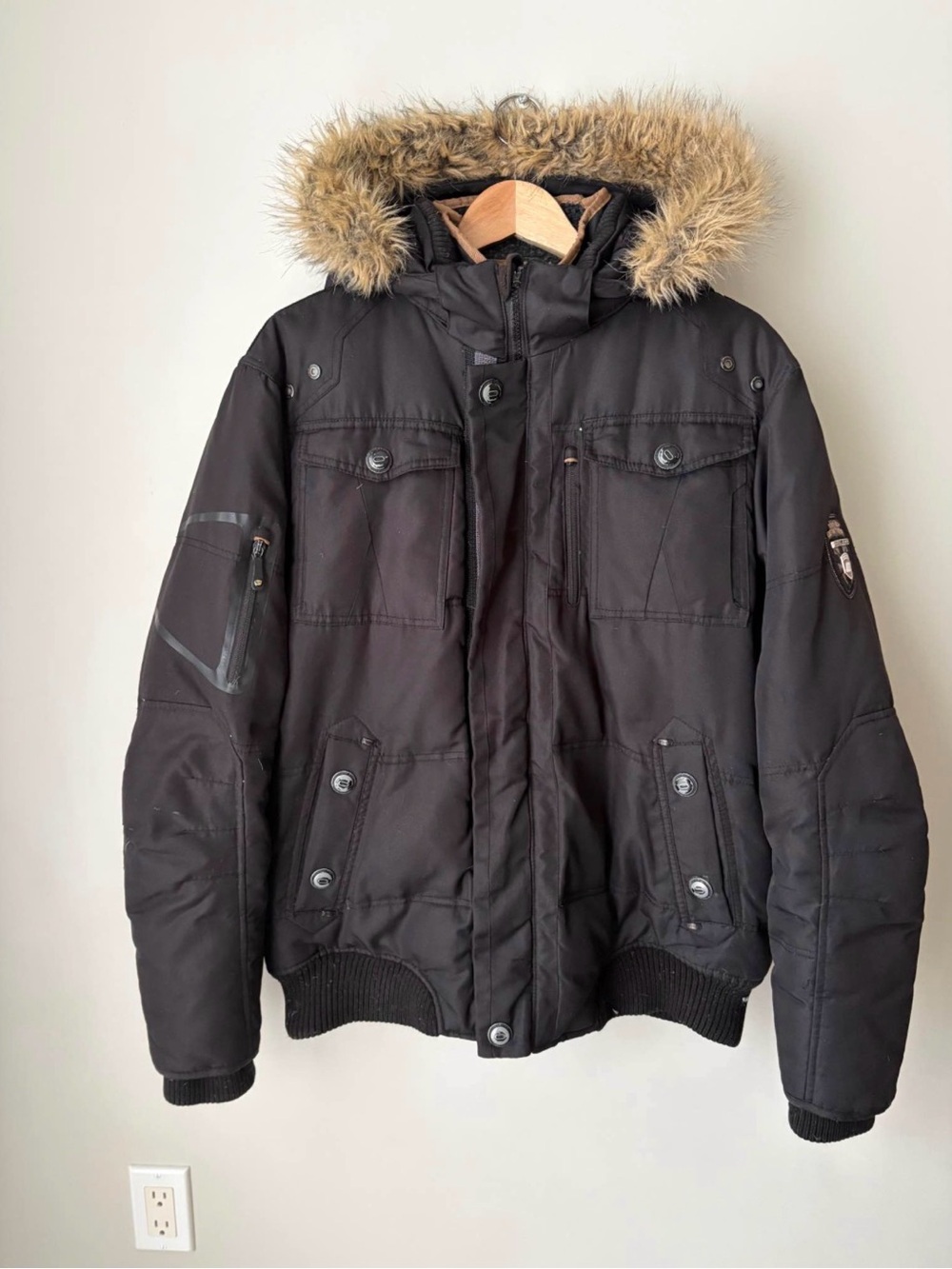 Point Zero Men's Black Hooded Winter Puffer Jacket with Faux Fur Trim